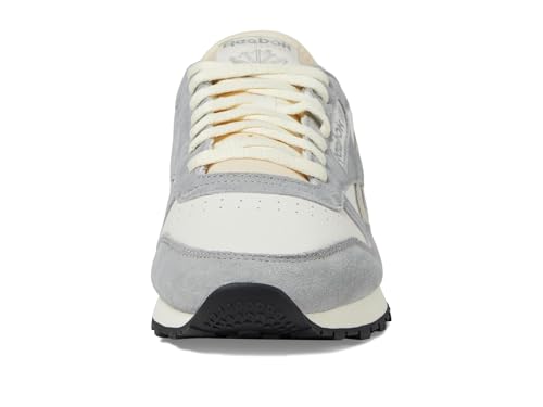 Reebok Unisex Classic Leather Sneaker, Chalk/Grey 3/Moonstone, 14.5 Women/13 Men