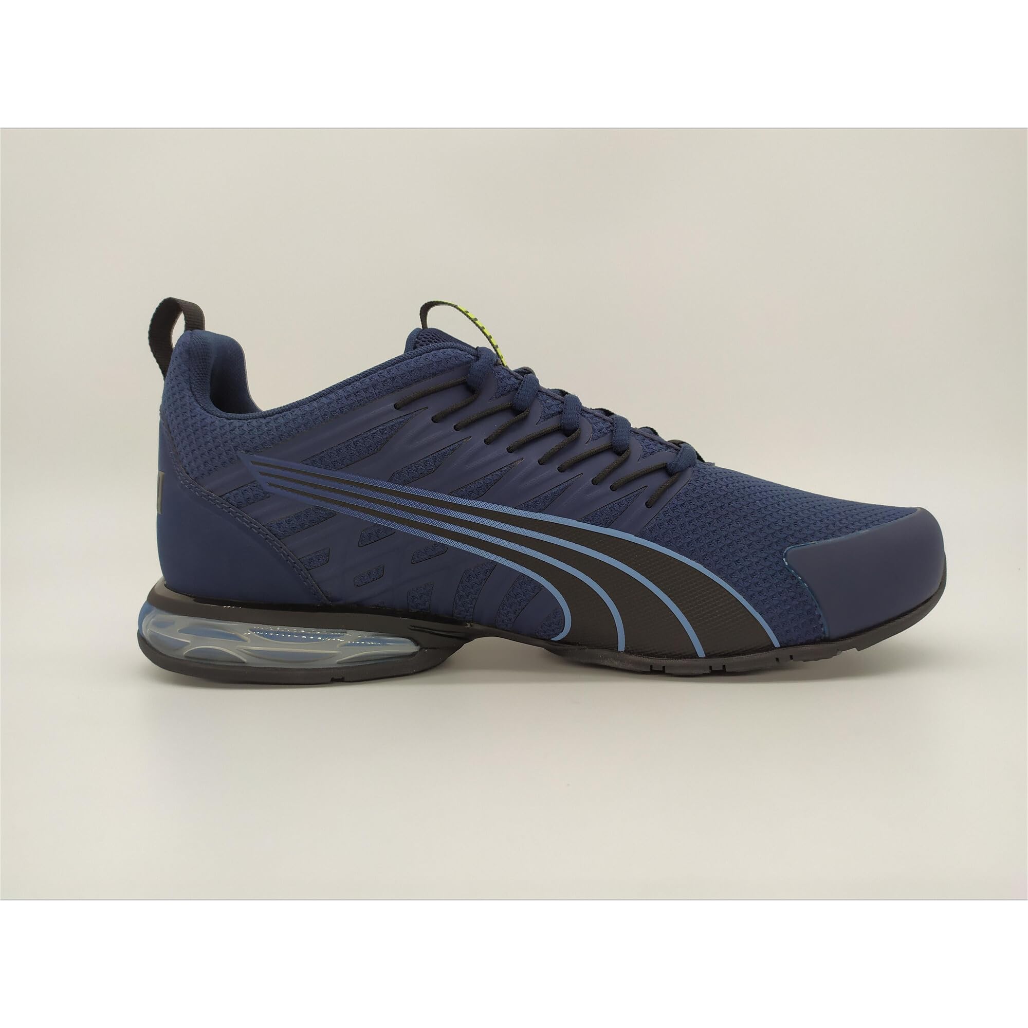 PUMA Mens Voltaic Evo Cross Trainer
