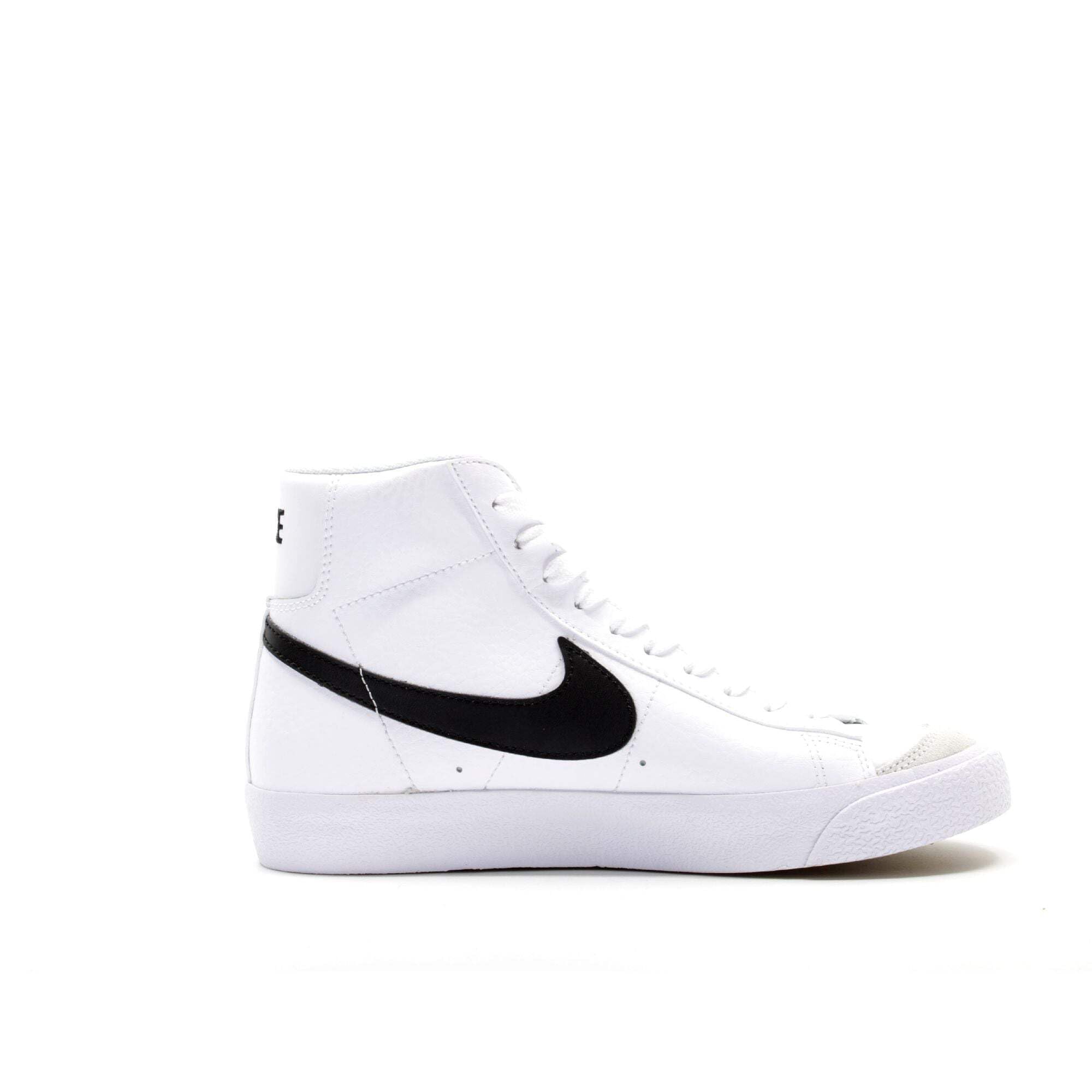 Nike Kids' Blazer Mid '77 Sneaker