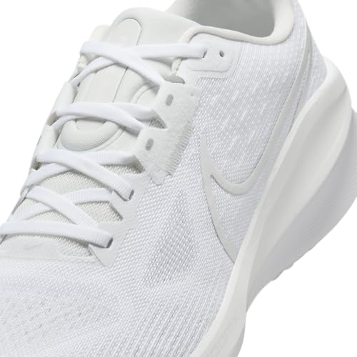 Nike Men's Vomero 17 Running Shoes