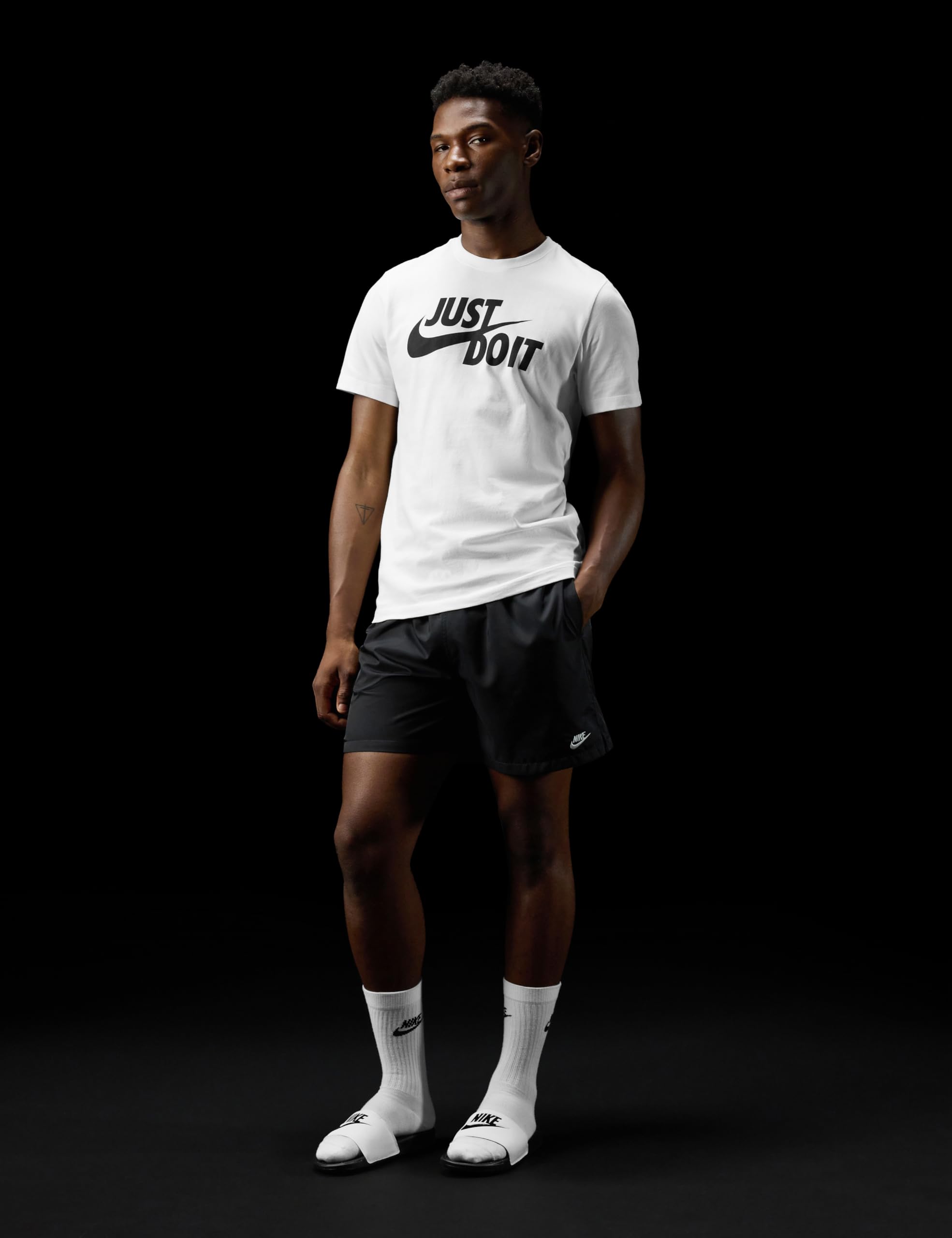 Nike Unisex Adult Benassi JDI Sandal