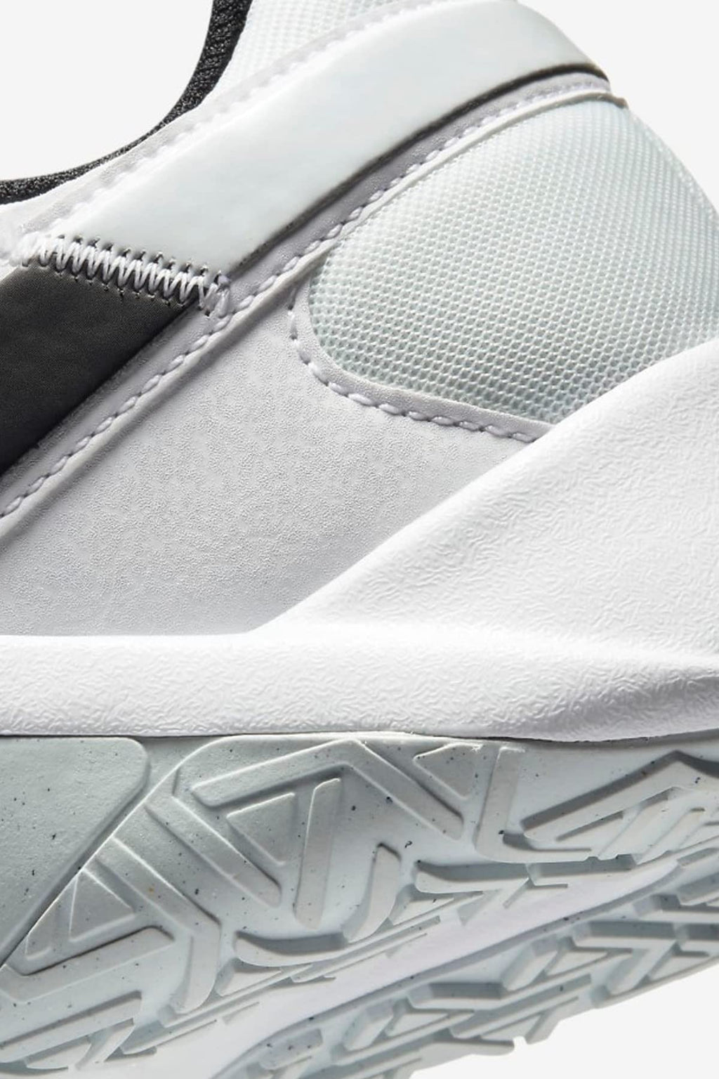 Nike Men's Cross Training Sneaker, Grey Pure Platinum Black White, 9