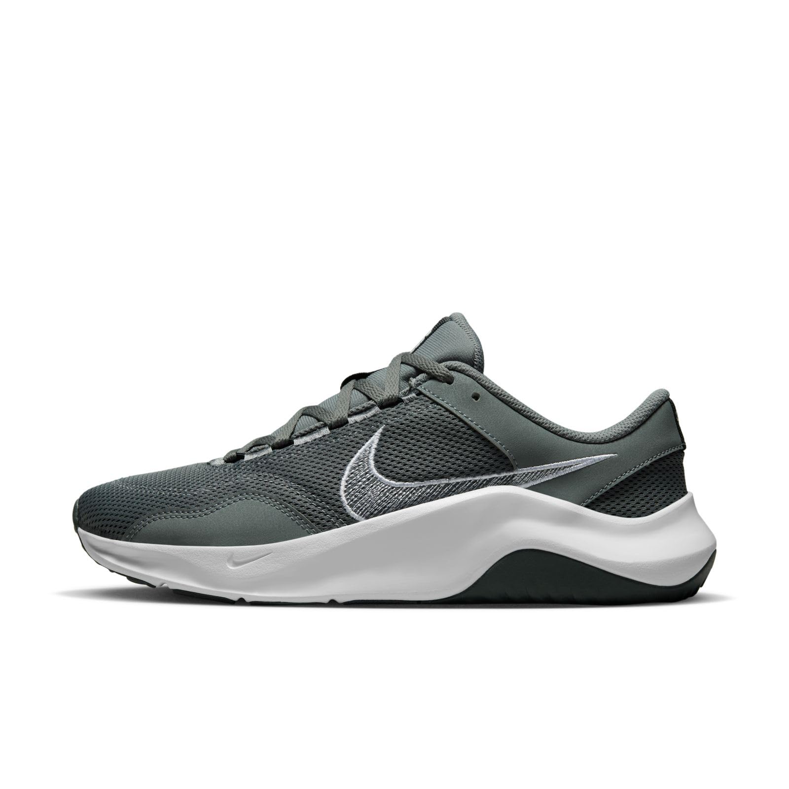 Nike Men's Legend Essential 3 Next Nature Sneakers