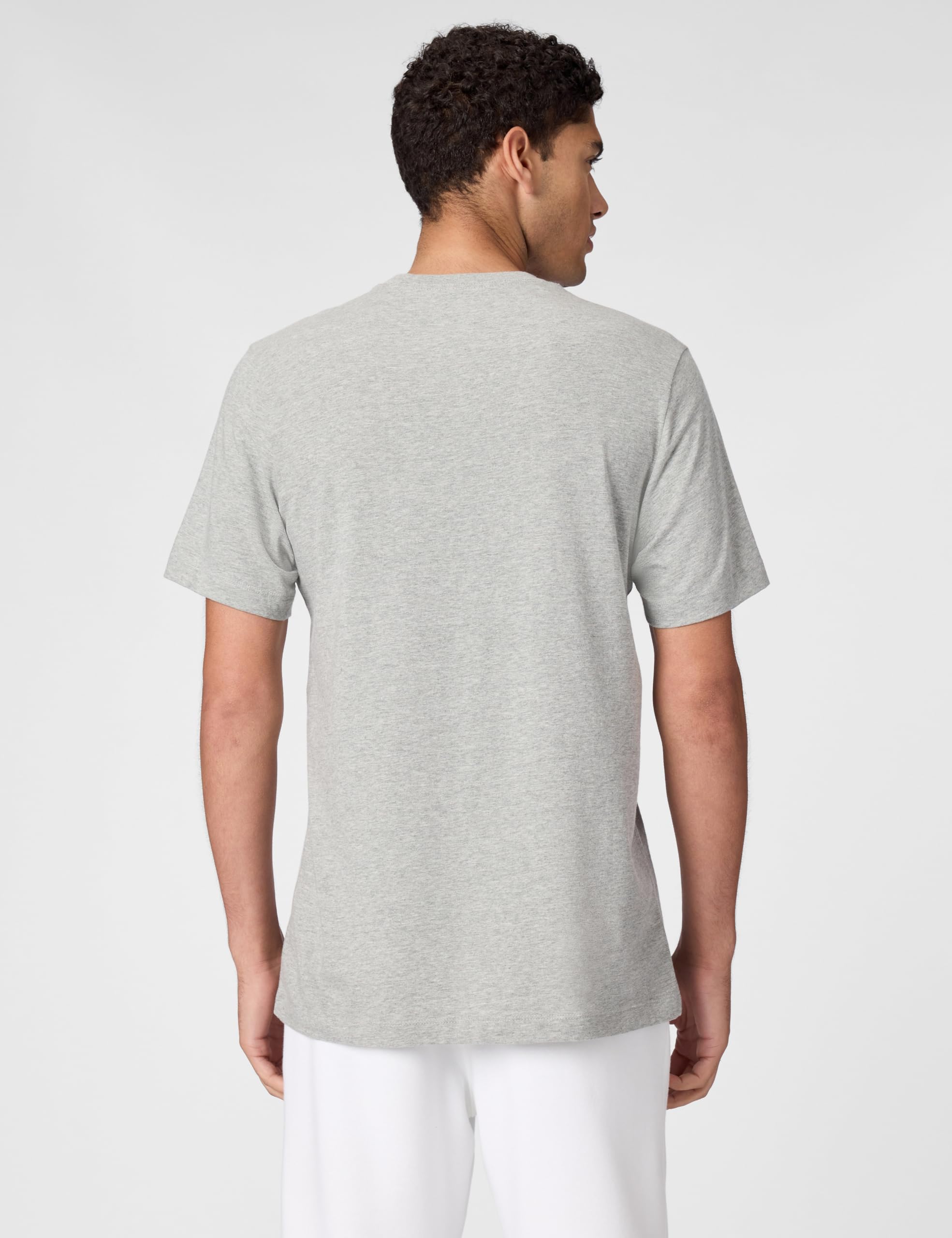 Nike Men's Sportswear Club T-Shirt