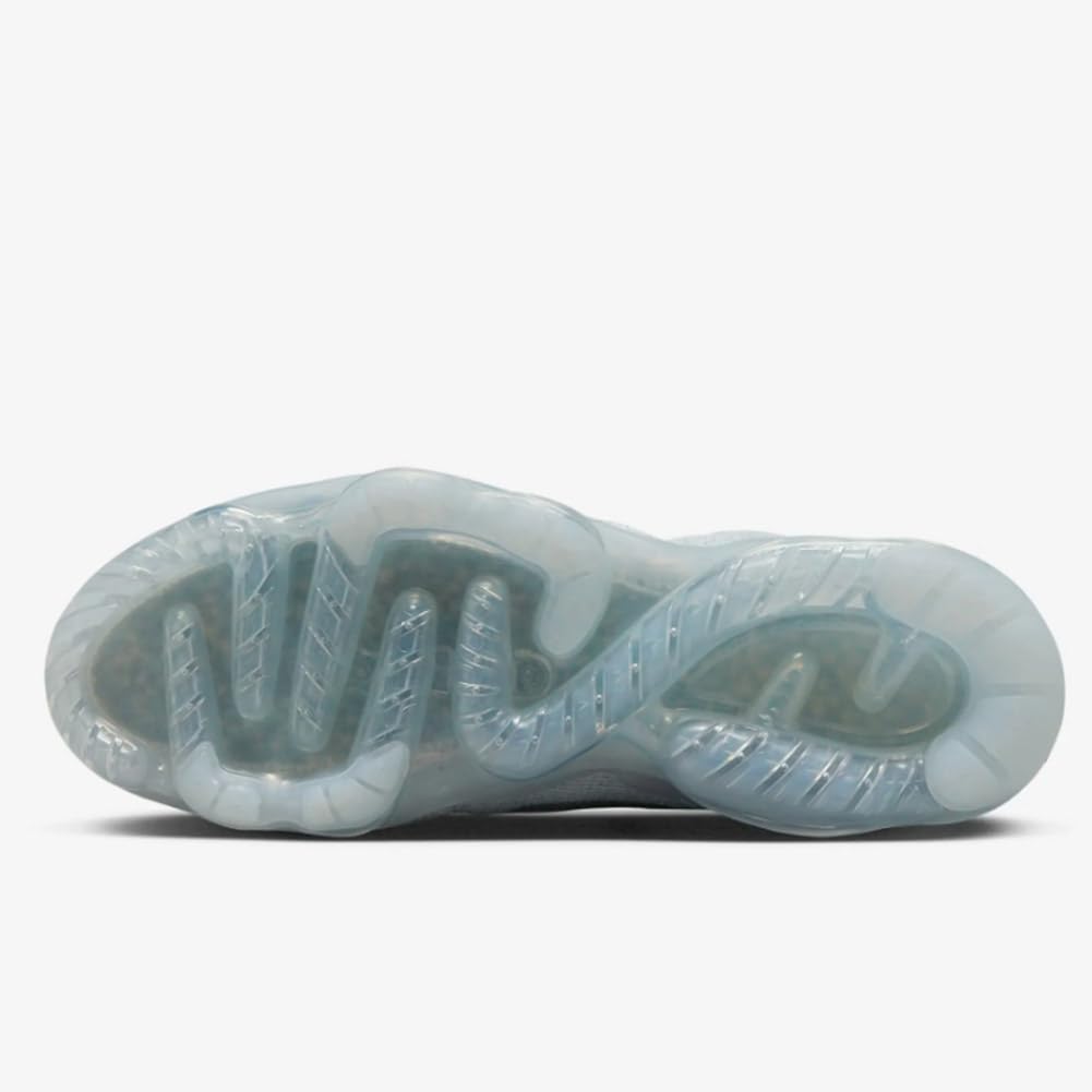 Nike Men's Basketball Sneaker