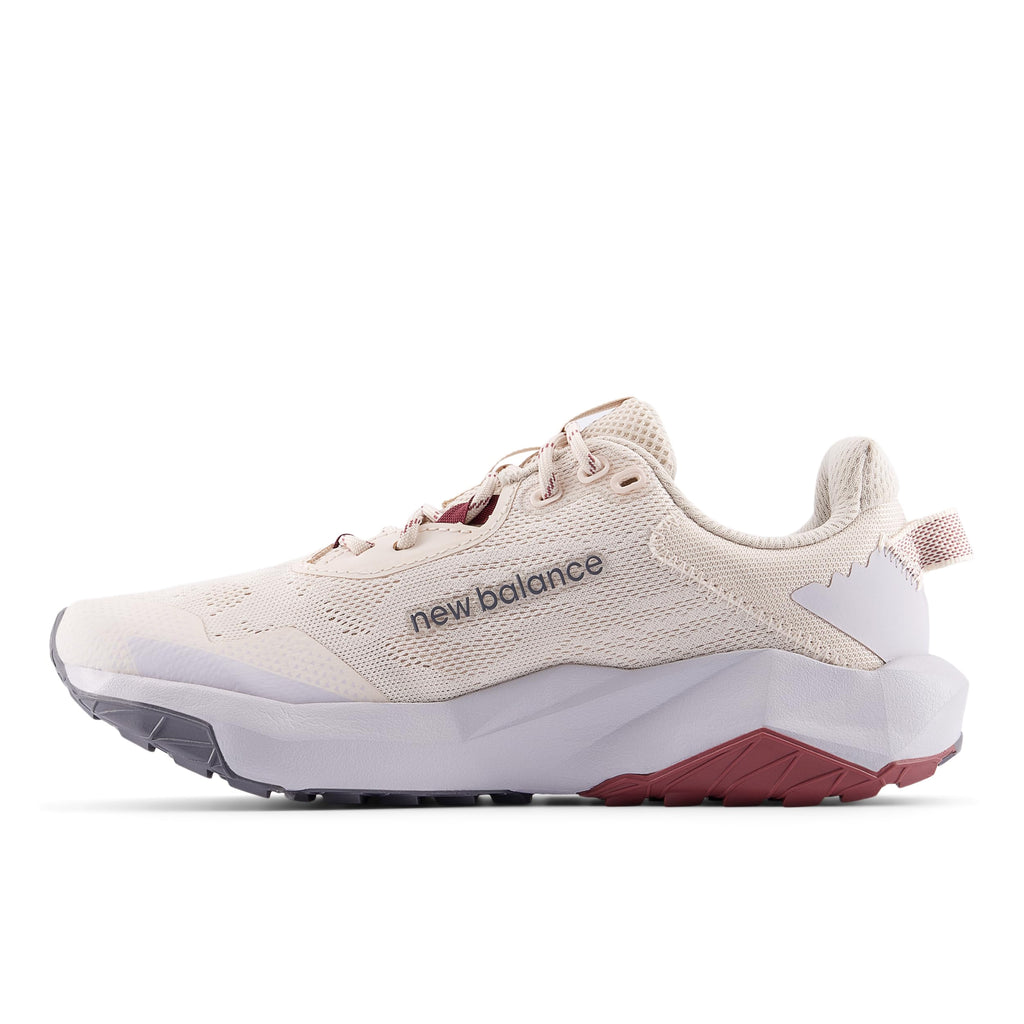 New Balance Women's Dynasoft Nitrel V6 Trail Running Shoe