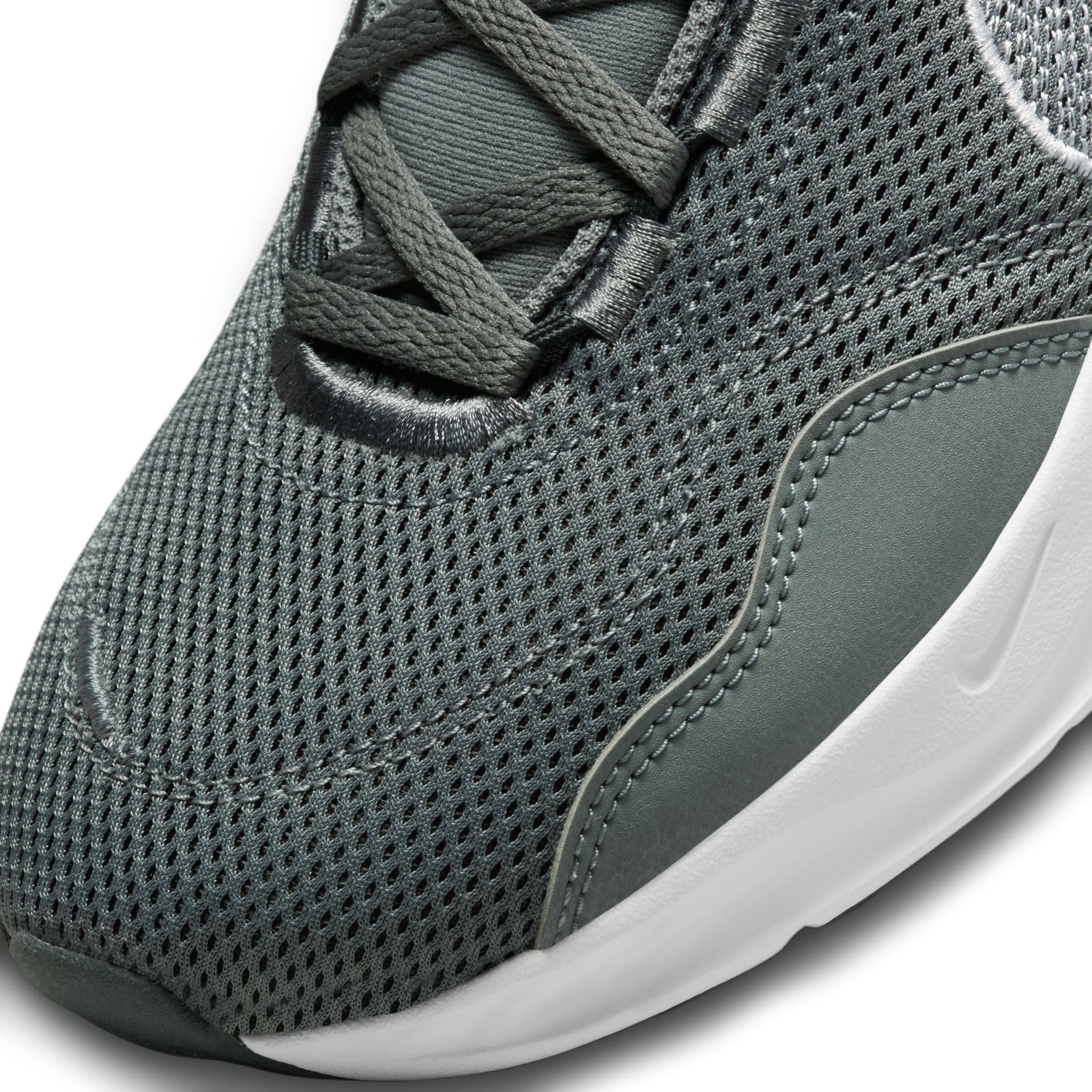 Nike Men's Legend Essential 3 Next Nature Sneakers