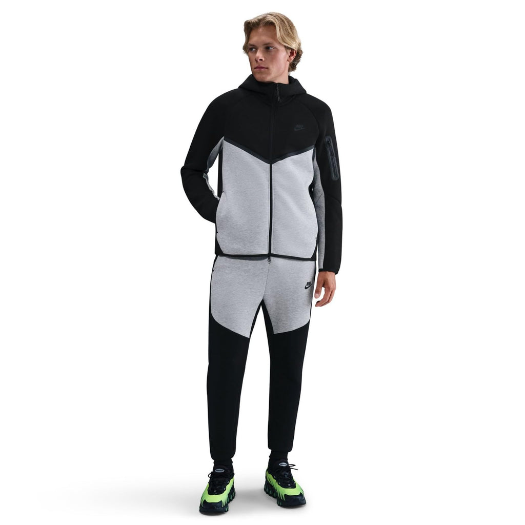 Nike Tech Men's Full-Zip Windrunner Hoodie (HV0949-011, Black/Dark Grey Heather/Black)