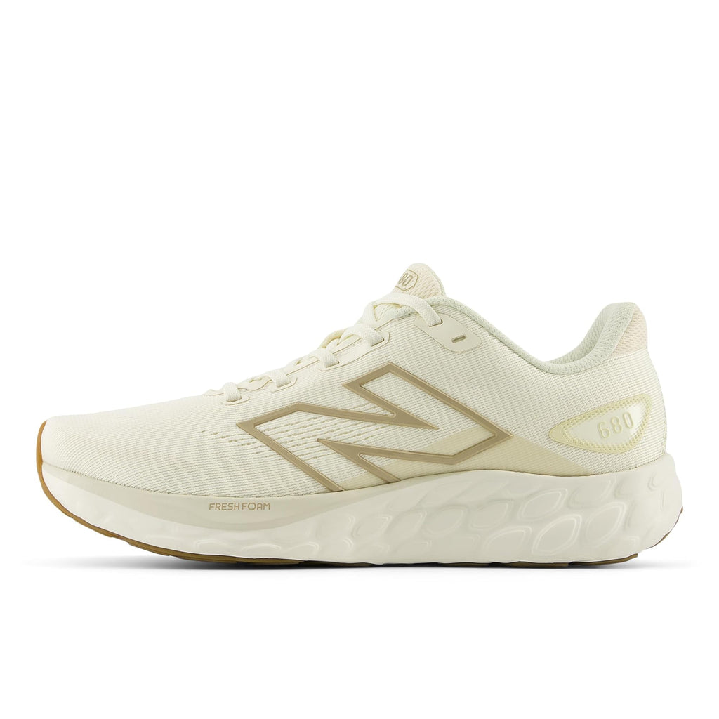 New Balance Womens Fresh Foam 680 V8