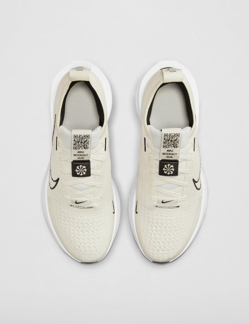 Nike Women's Interact Run Road Running Shoes