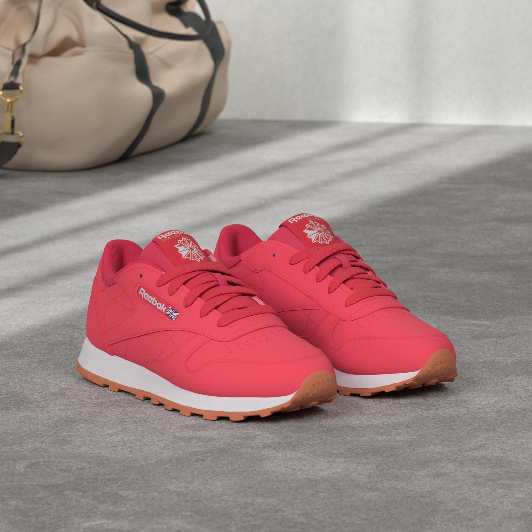 Reebok Unisex Classic Leather Sneaker