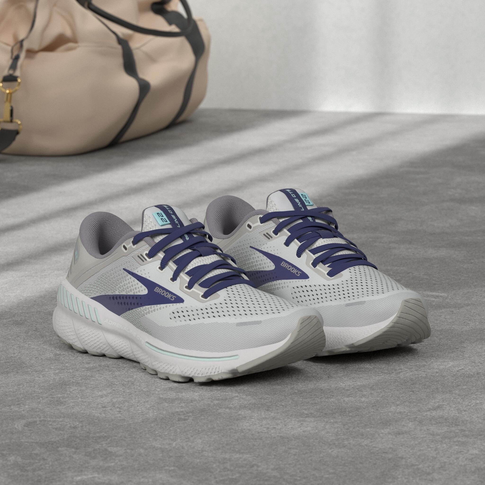 Brooks Women's Adrenaline GTS 22 Supportive Running Shoe