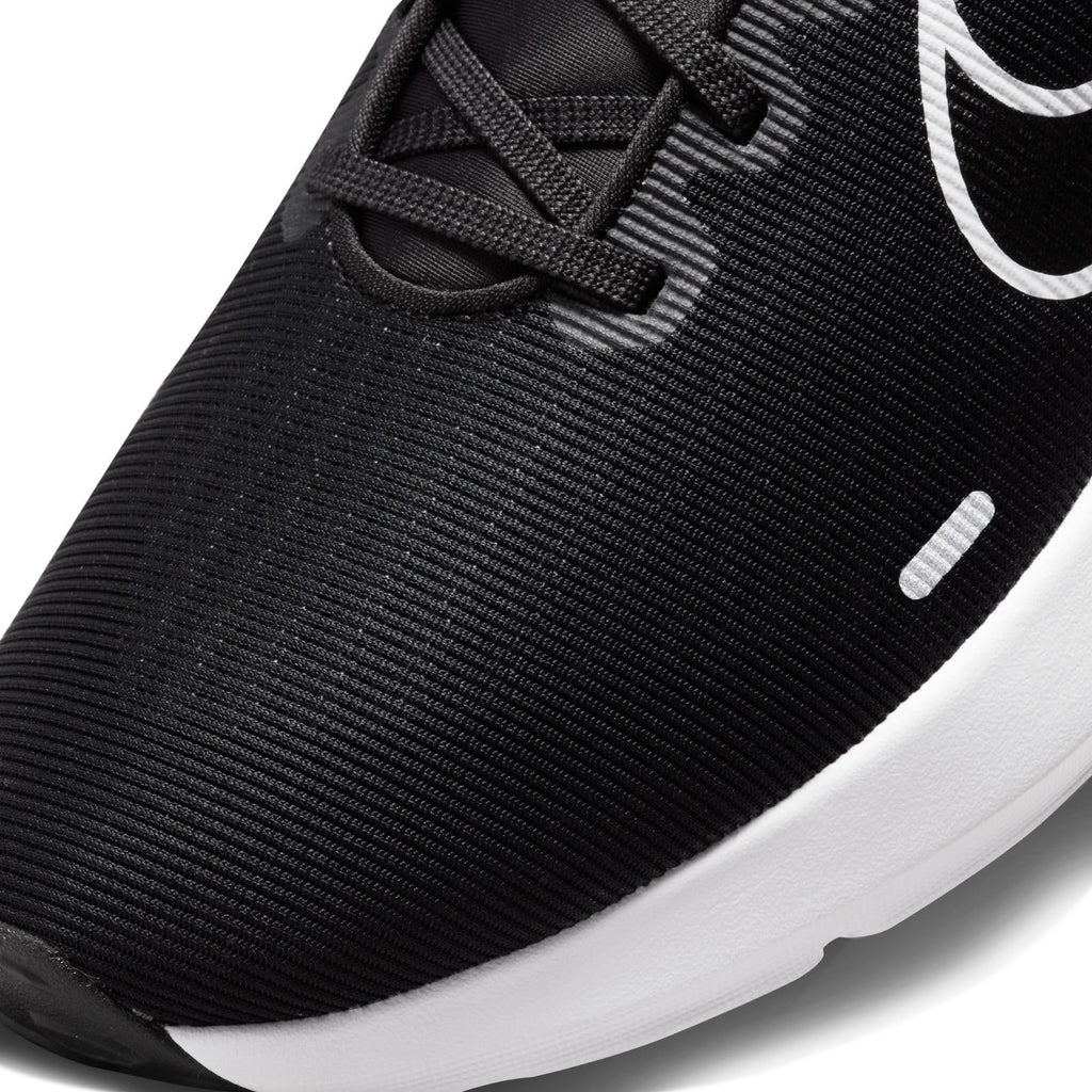 Nike Men's Downshifter Sneaker