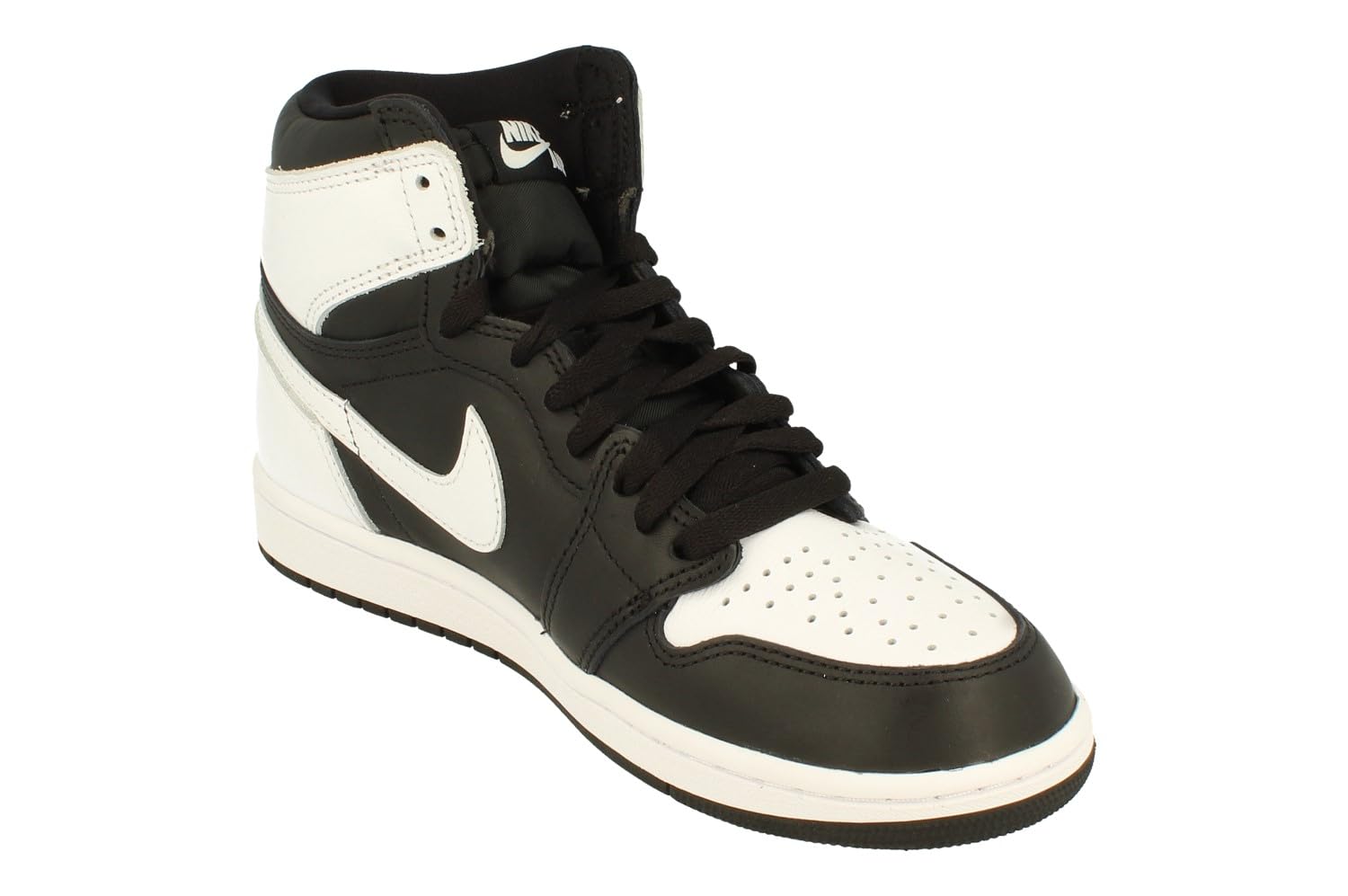 Nike Men's Air Jordan 1 Retro High OG Shoes