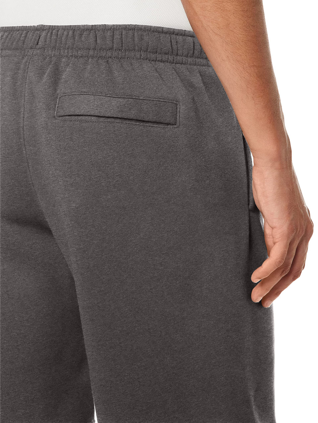 Nike Men's Sportswear Club Short Basketball Graphic