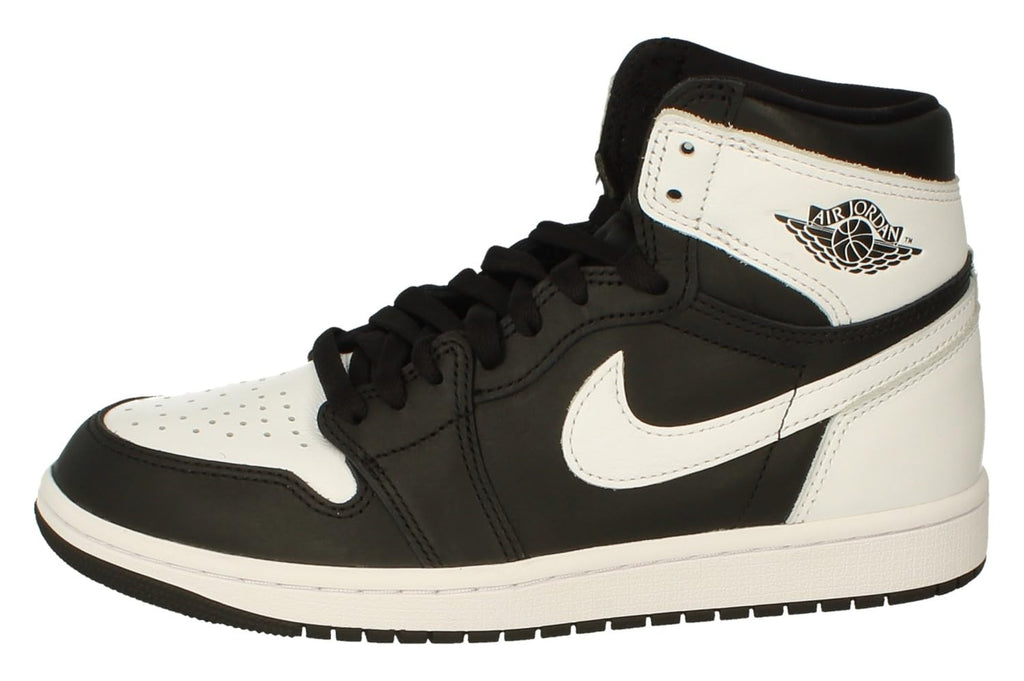 Nike Men's Air Jordan 1 Retro High OG Shoes