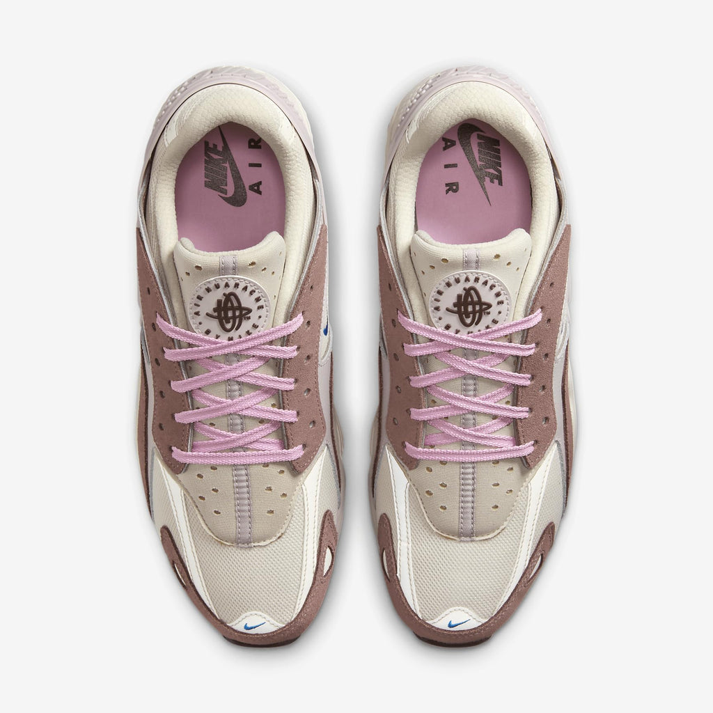 Nike Air Huarache Runner Men's Shoes (DZ3306-101, Light Orewood Brown/Earth/Smokey Mauve) Size 10.5