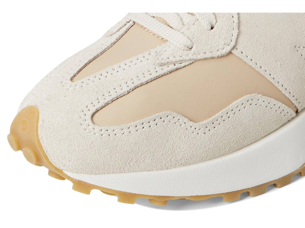 New Balance Women's 327 Sneaker