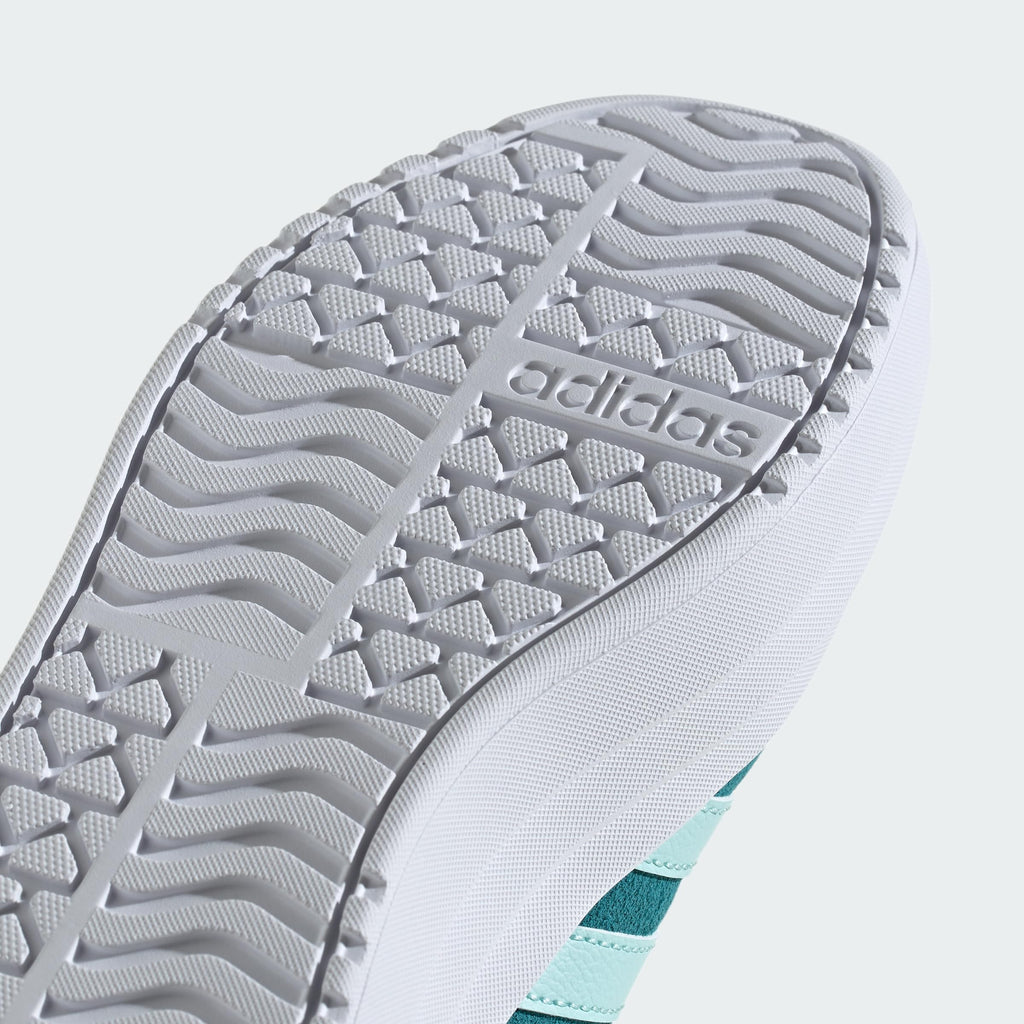 adidas Unisex-Child Vl Court 3.0 Lace-up_Legacy Sneaker