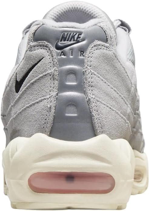 Nike Men's Sneaker