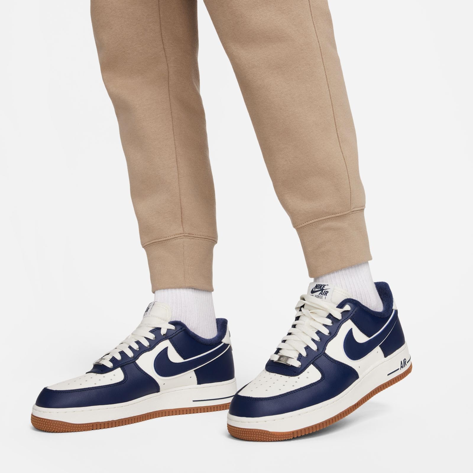 Nike Men's Sportswear Club Joggers